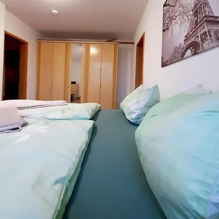 Grosszuegige, Komfortable *